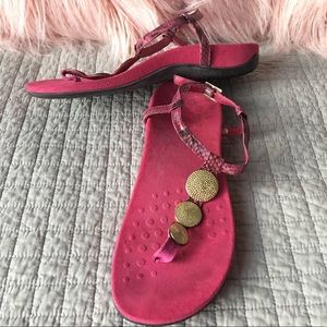 Vionic Pink Sandals size 6